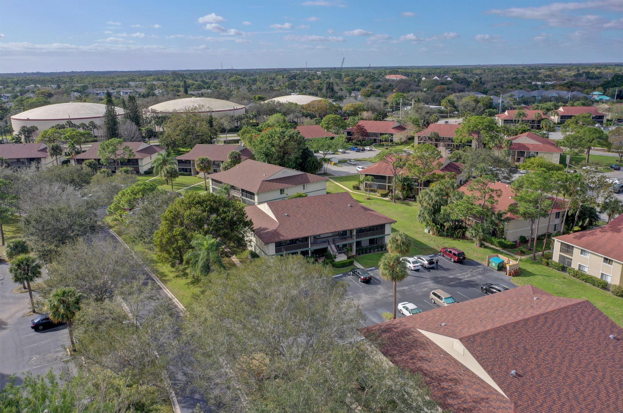 CHASEWOOD OF JUPITER COND - Residential Lease