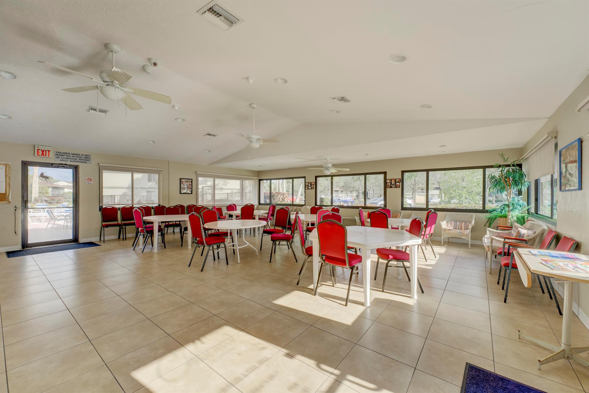 CHASEWOOD OF JUPITER COND - Residential Lease