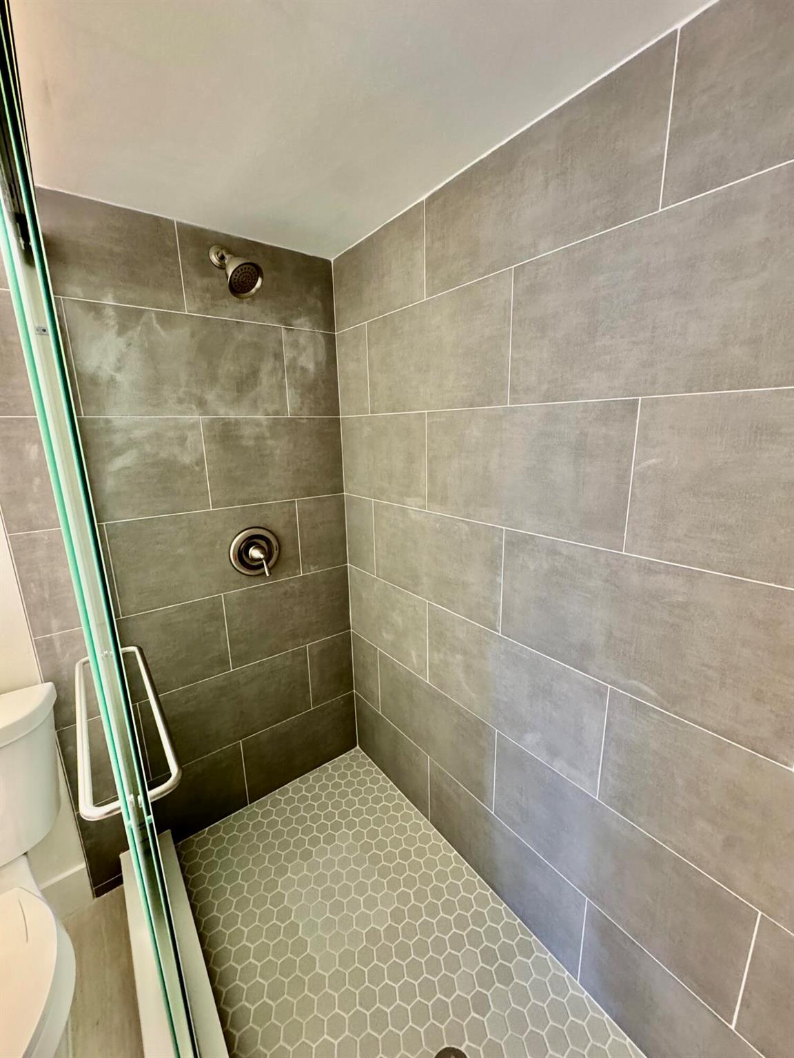 CHASEWOOD OF JUPITER COND - Residential Lease