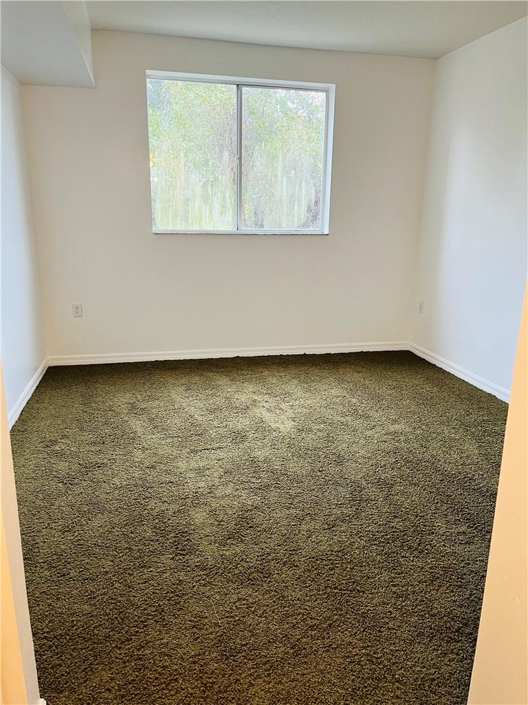 THE OAKS AT MIAMI GARDENS - Residential