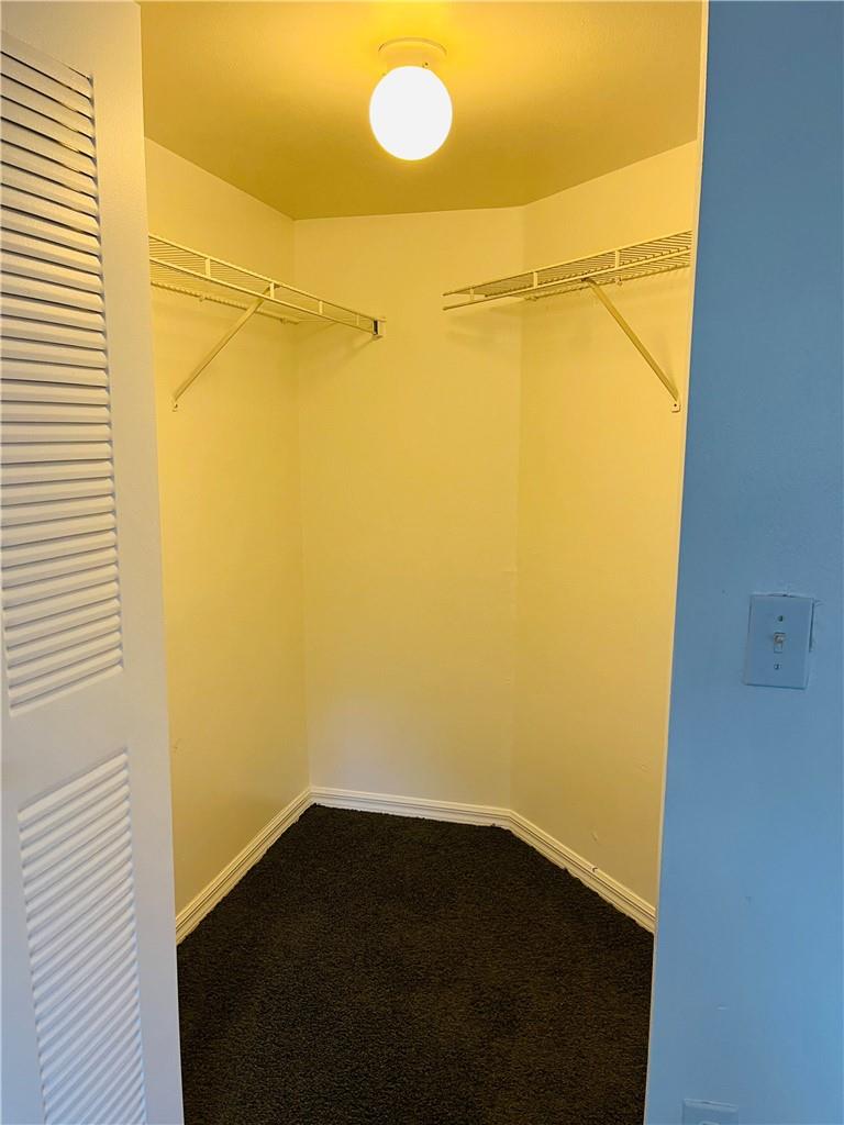 THE OAKS AT MIAMI GARDENS - Residential