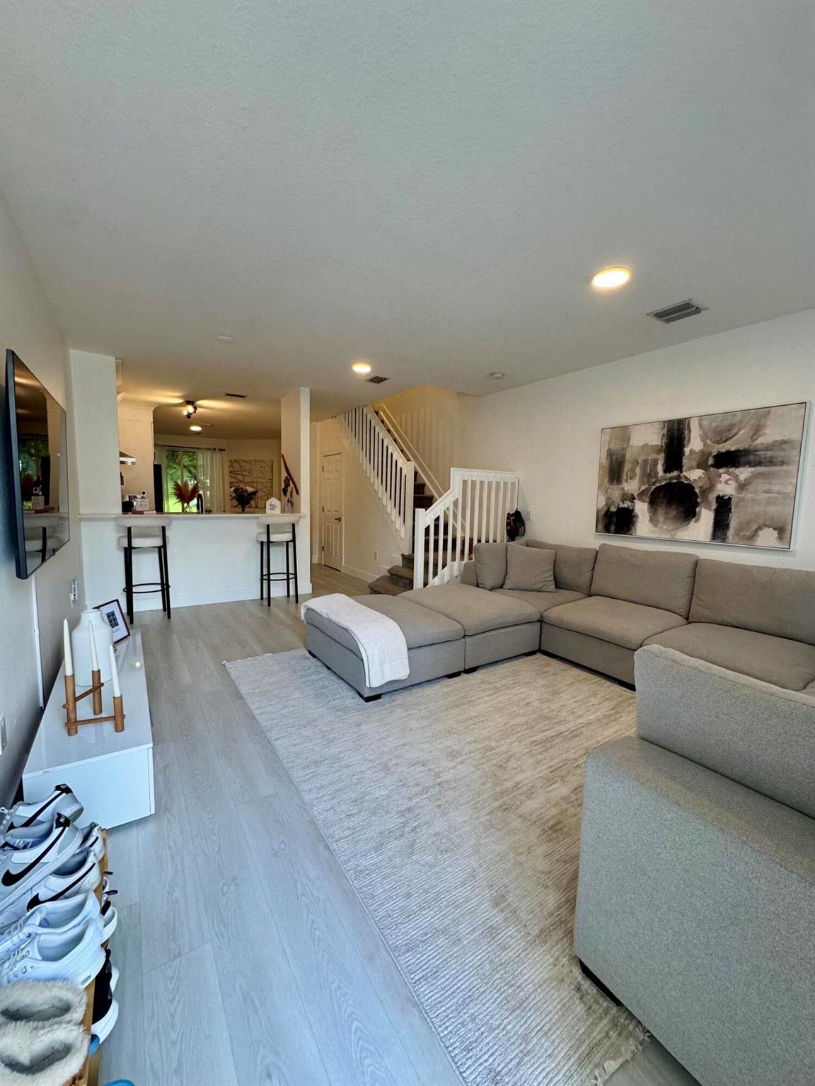 MEDITERRANEA - Residential