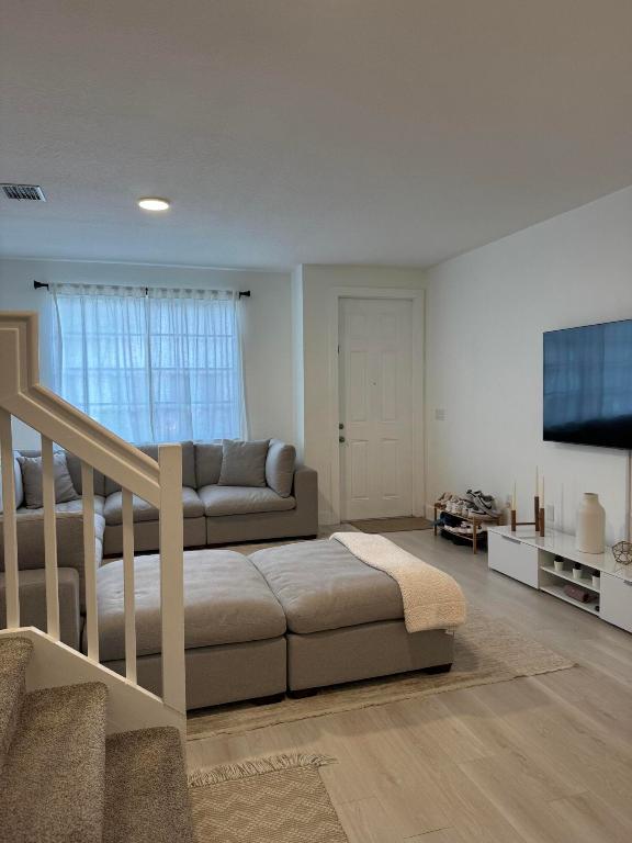 4199 Napoli Lake Drive