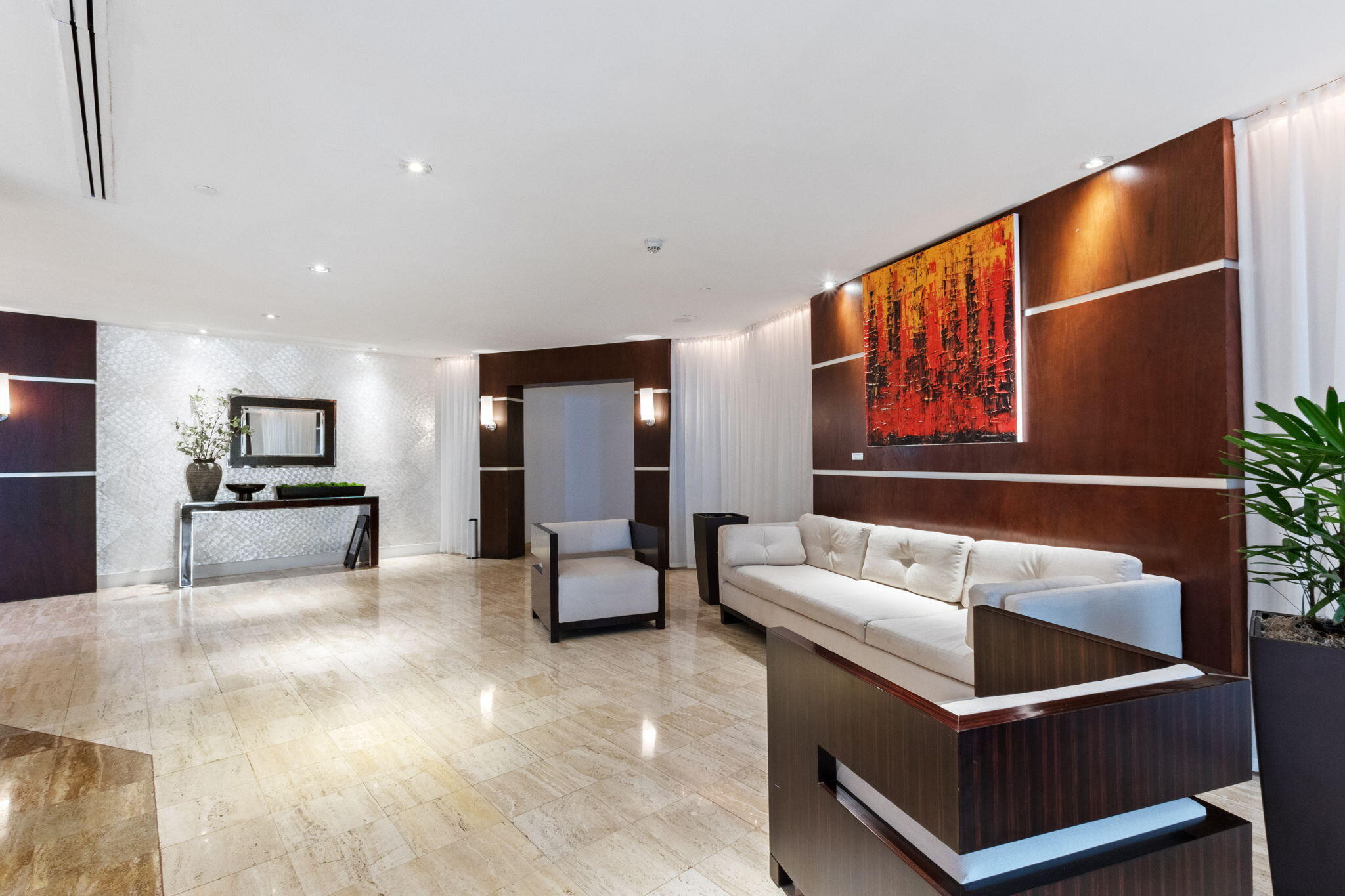 BRICKELL TOWNHOUSE CONDO - Residential Lease