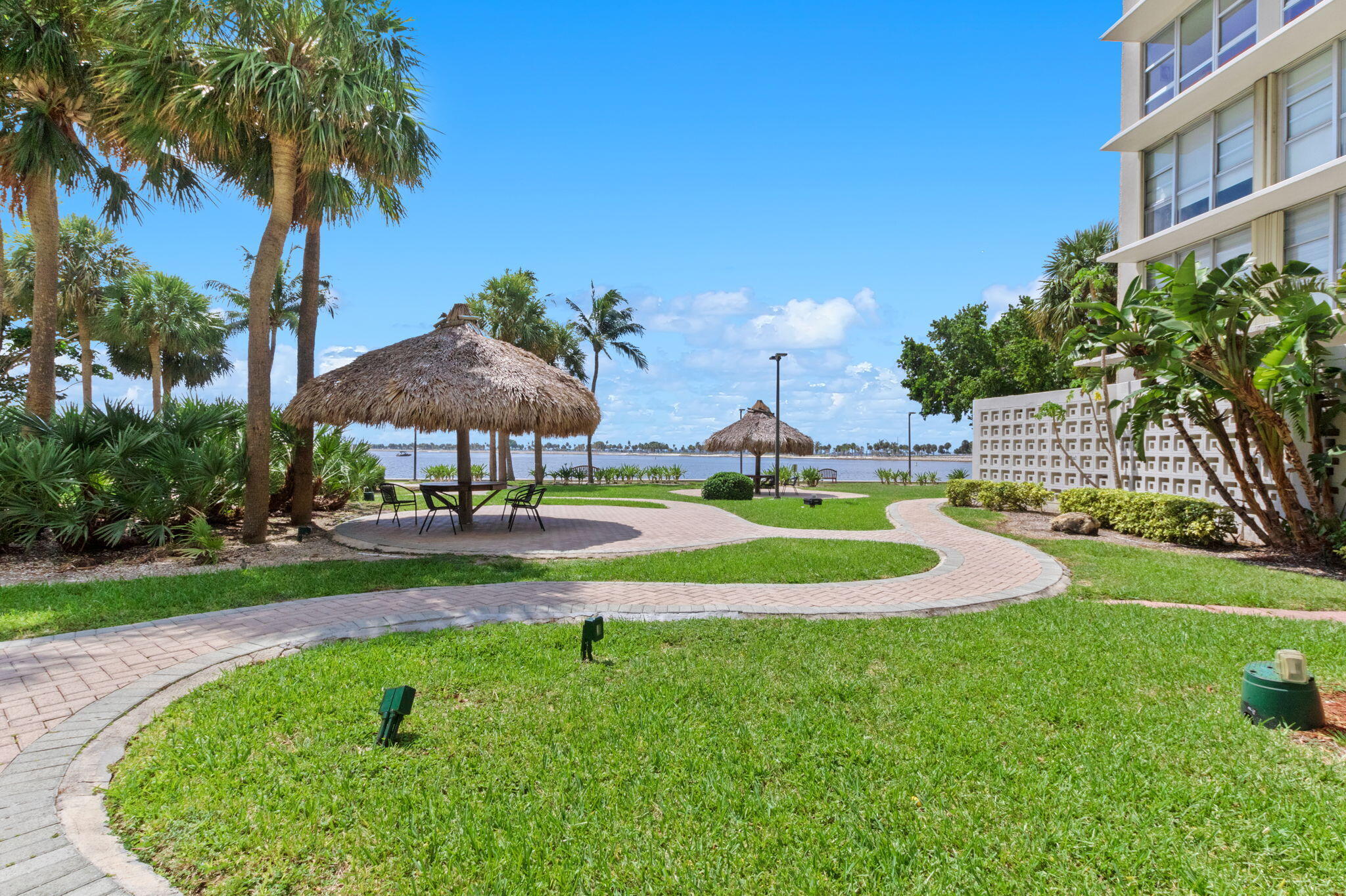 BRICKELL TOWNHOUSE CONDO - Residential Lease