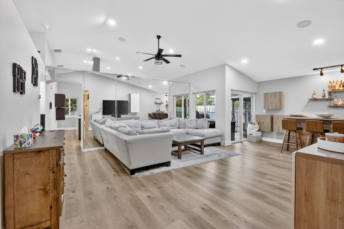 Savannah PUD 4 144-41 B - Residential Lease