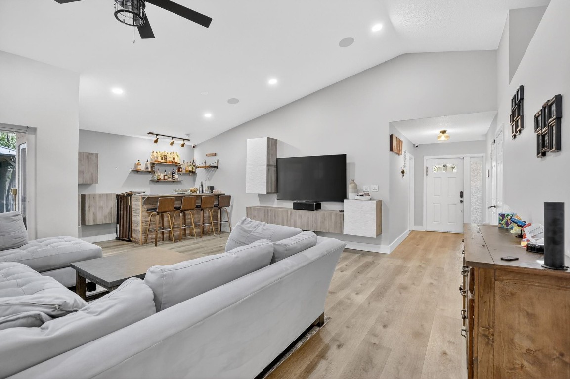 Savannah PUD 4 144-41 B - Residential Lease