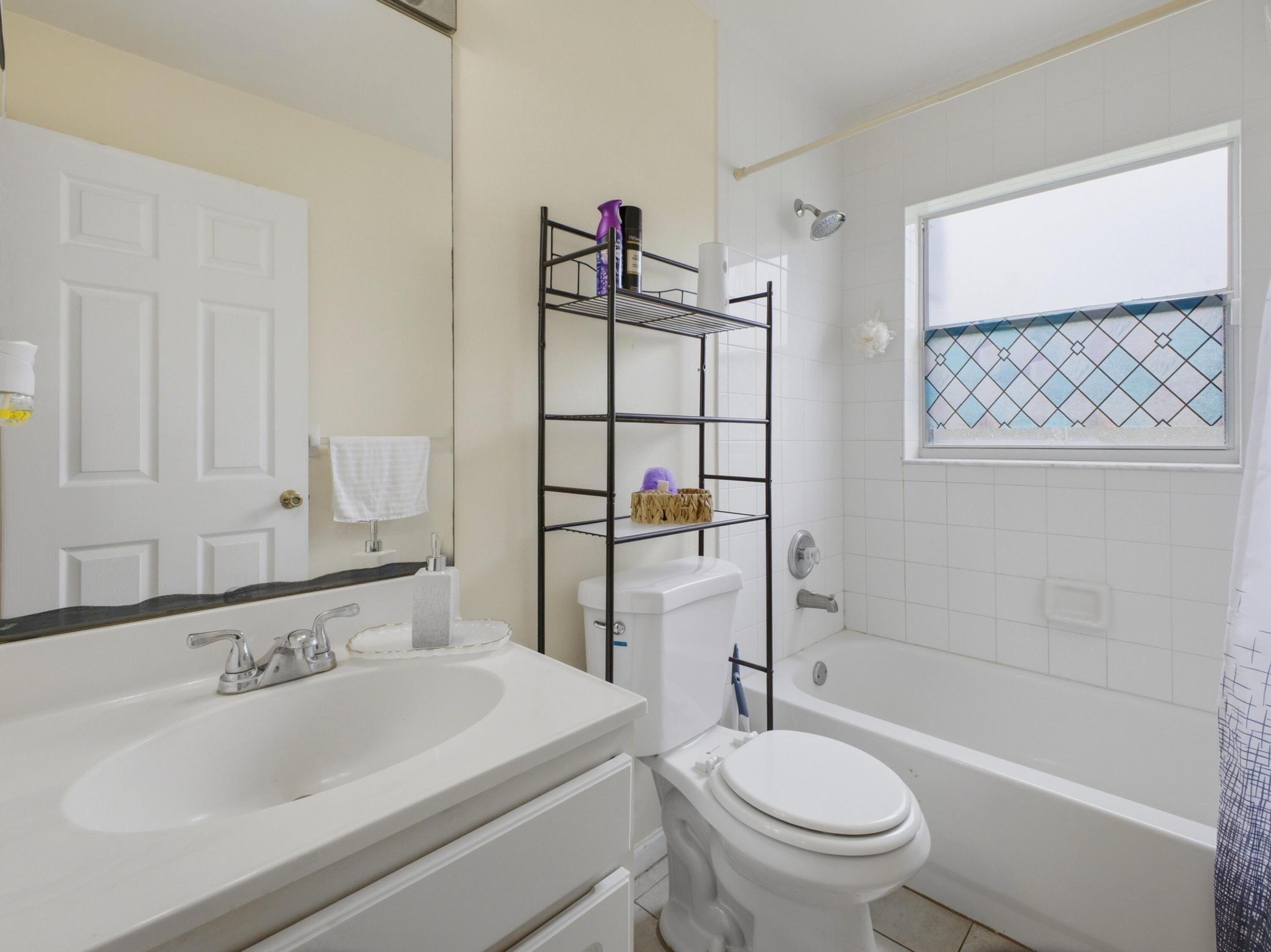 Acreage & Unrec - Residential Lease