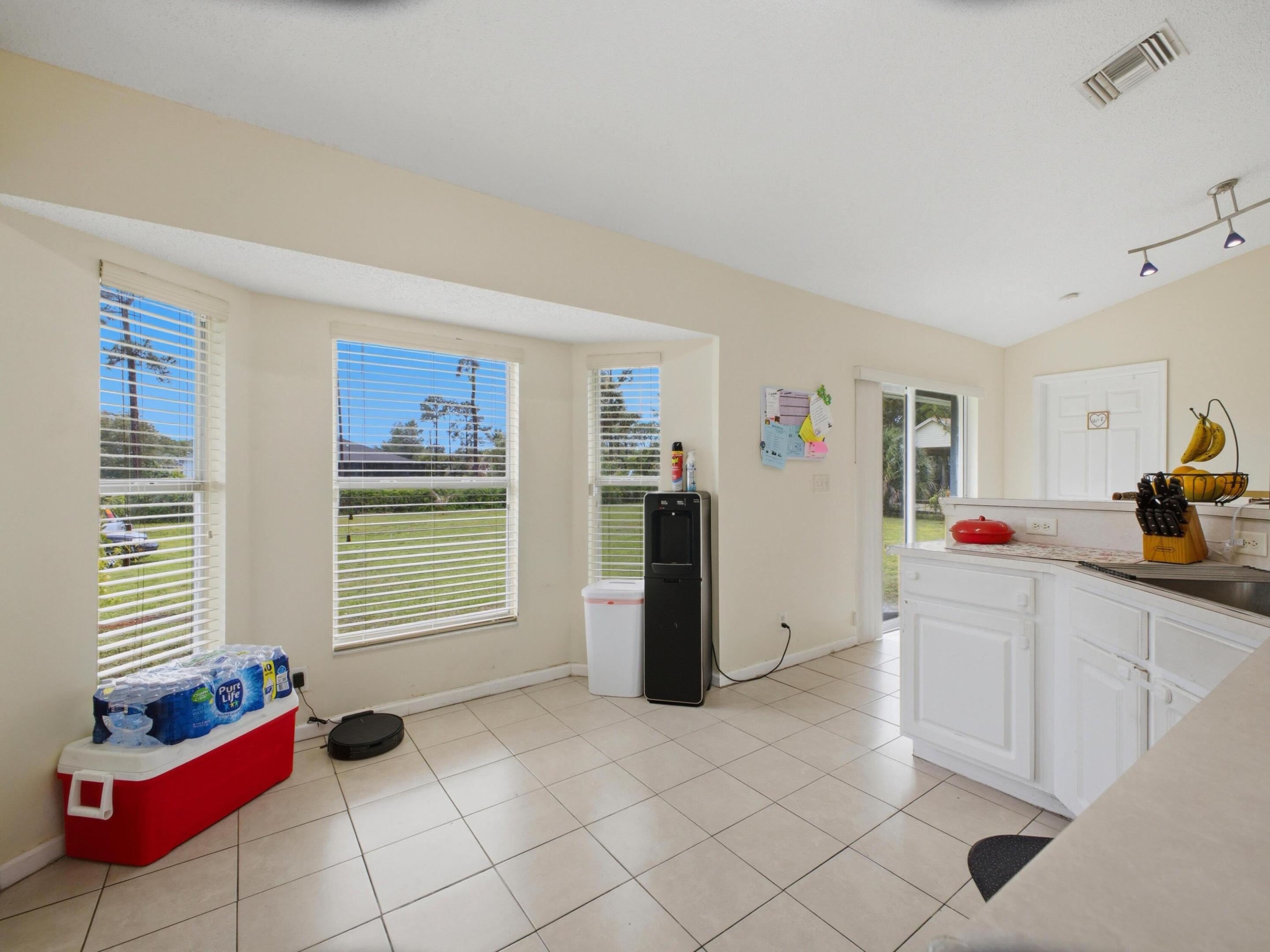 Acreage & Unrec - Residential Lease