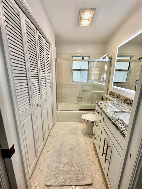 TWELVE OAKS CONDO - Residential