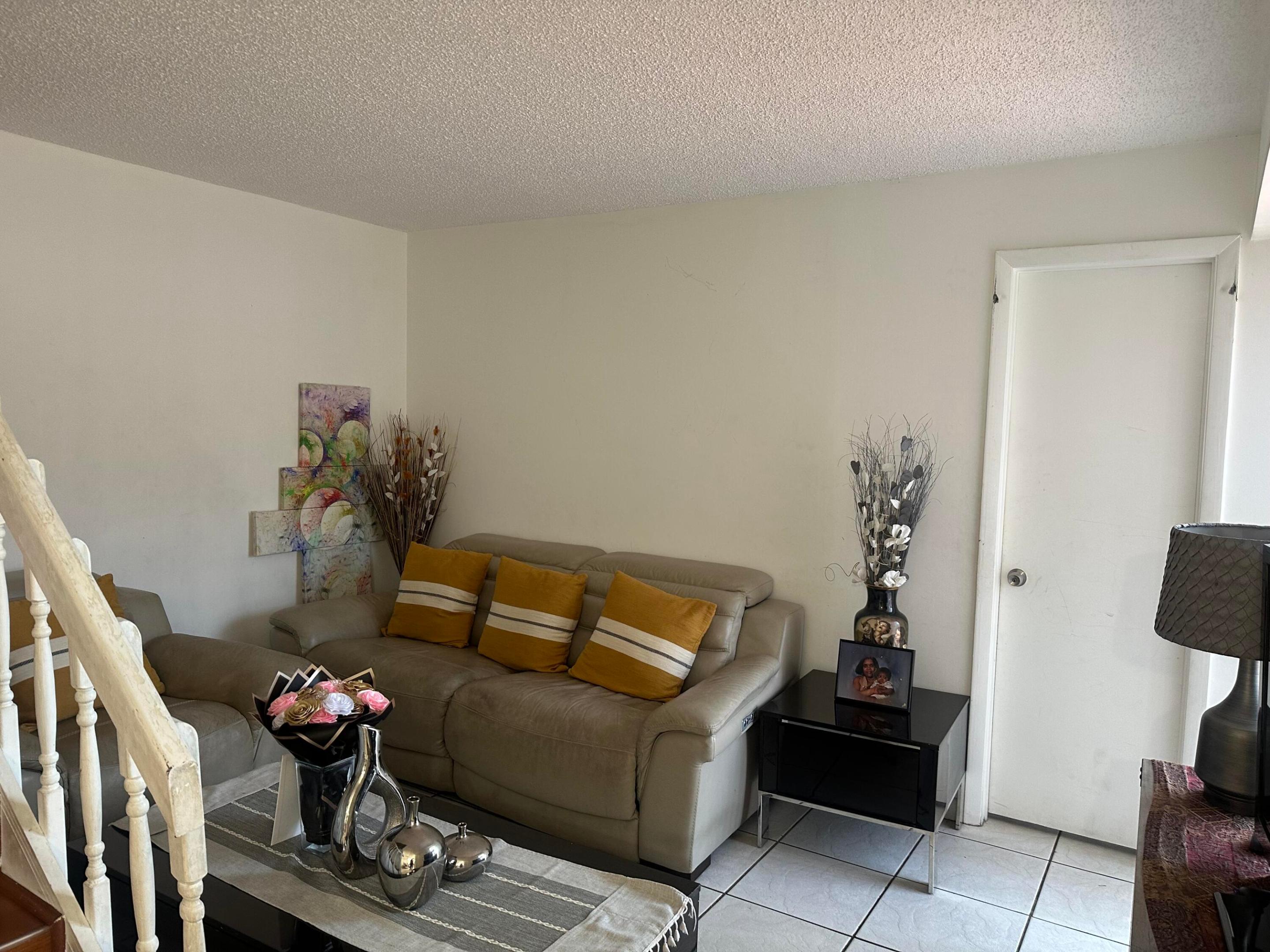 BOCA RANCHO I - Residential