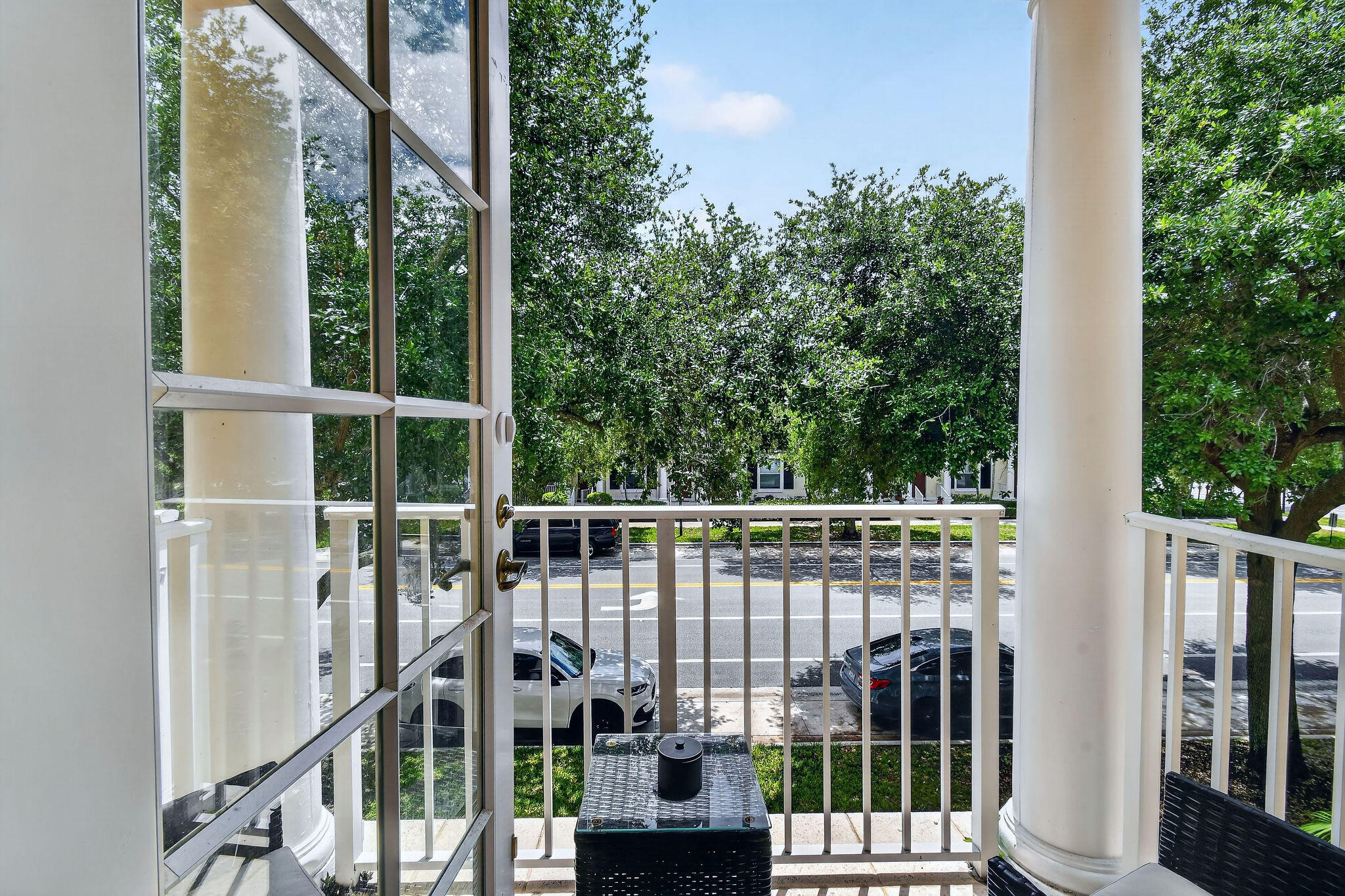 ABACOA TOWN CENTER 3 - Residential Lease
