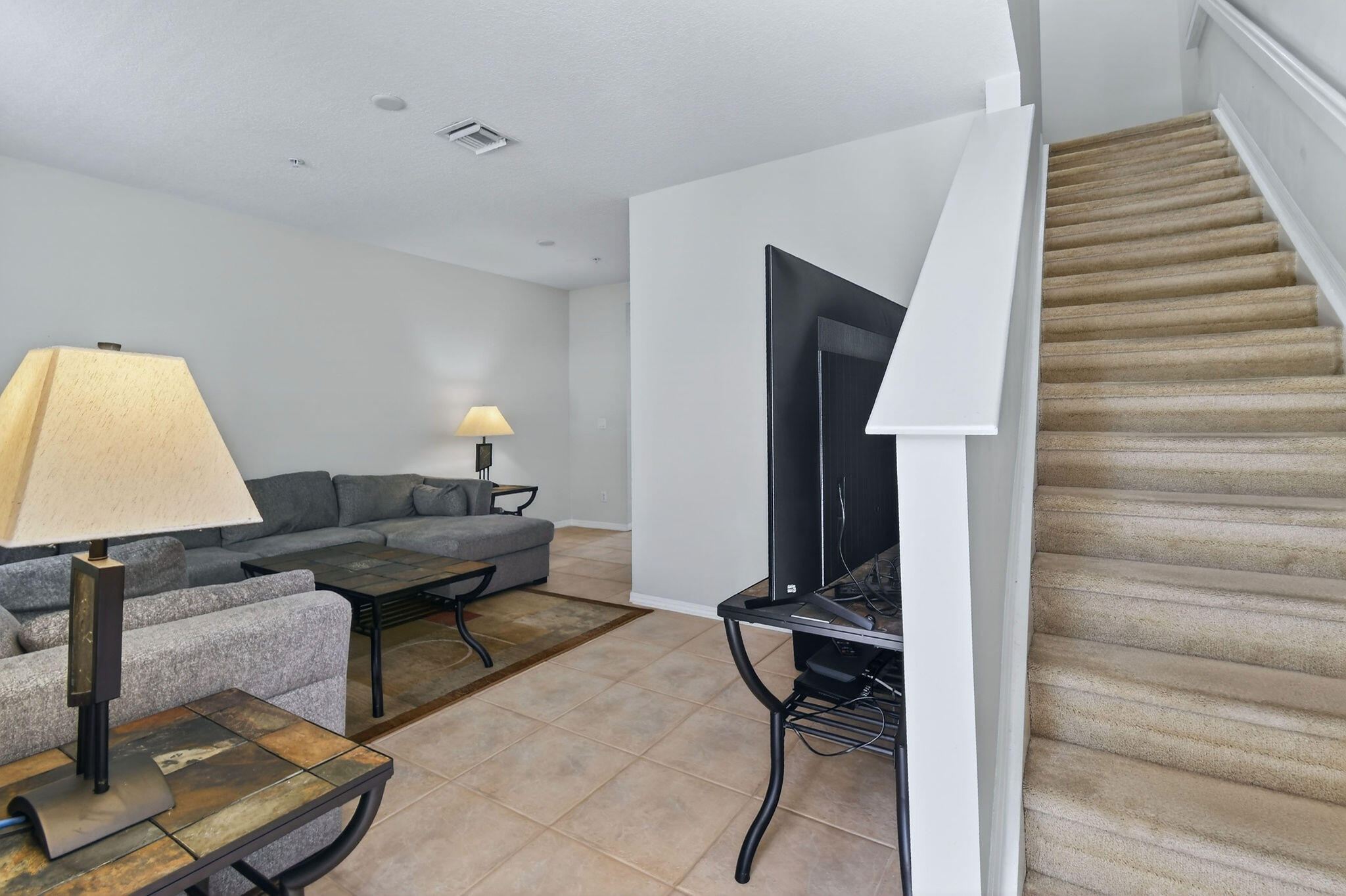 ABACOA TOWN CENTER 3 - Residential Lease