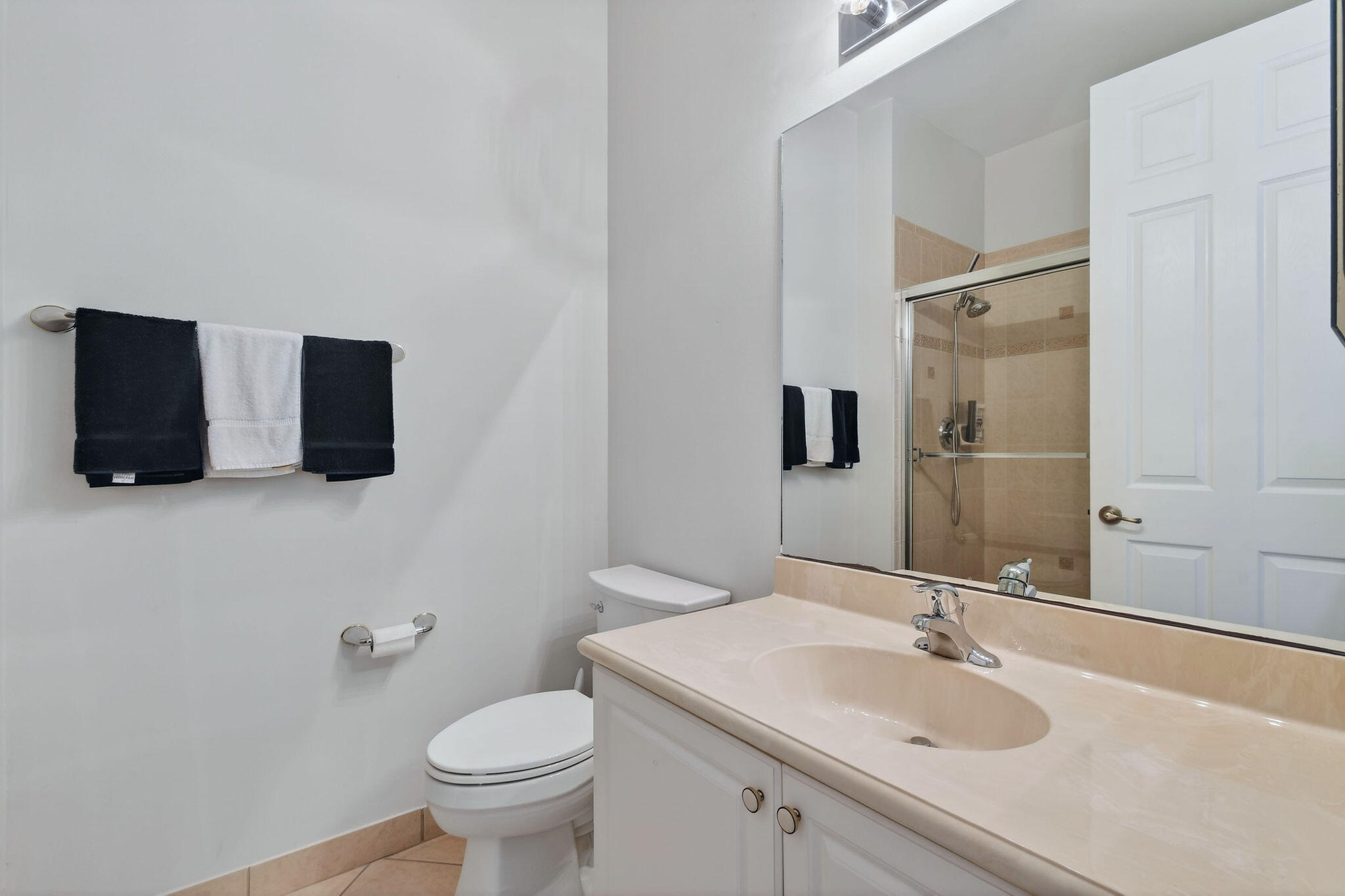 ABACOA TOWN CENTER 3 - Residential Lease