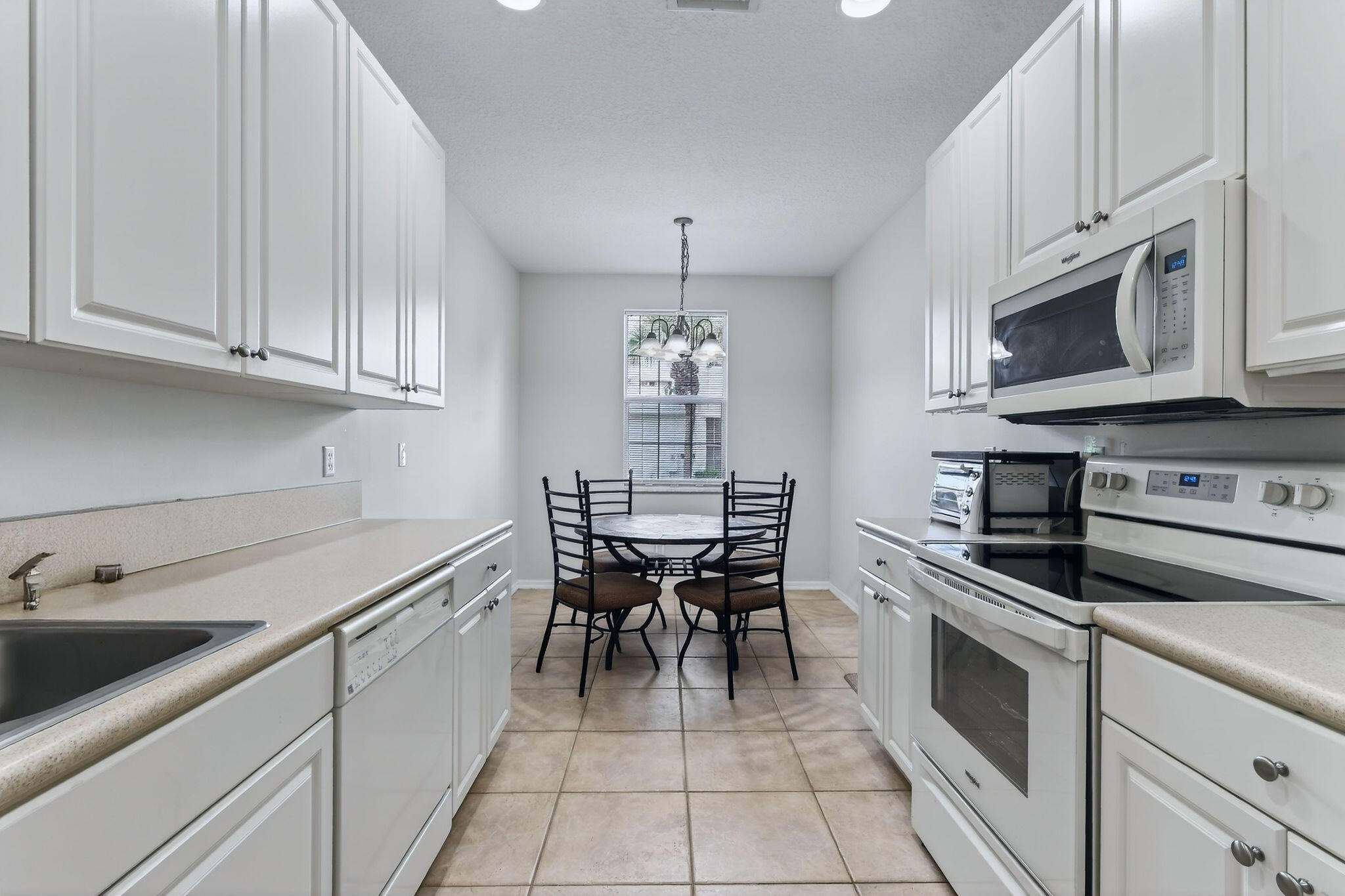 ABACOA TOWN CENTER 3 - Residential Lease