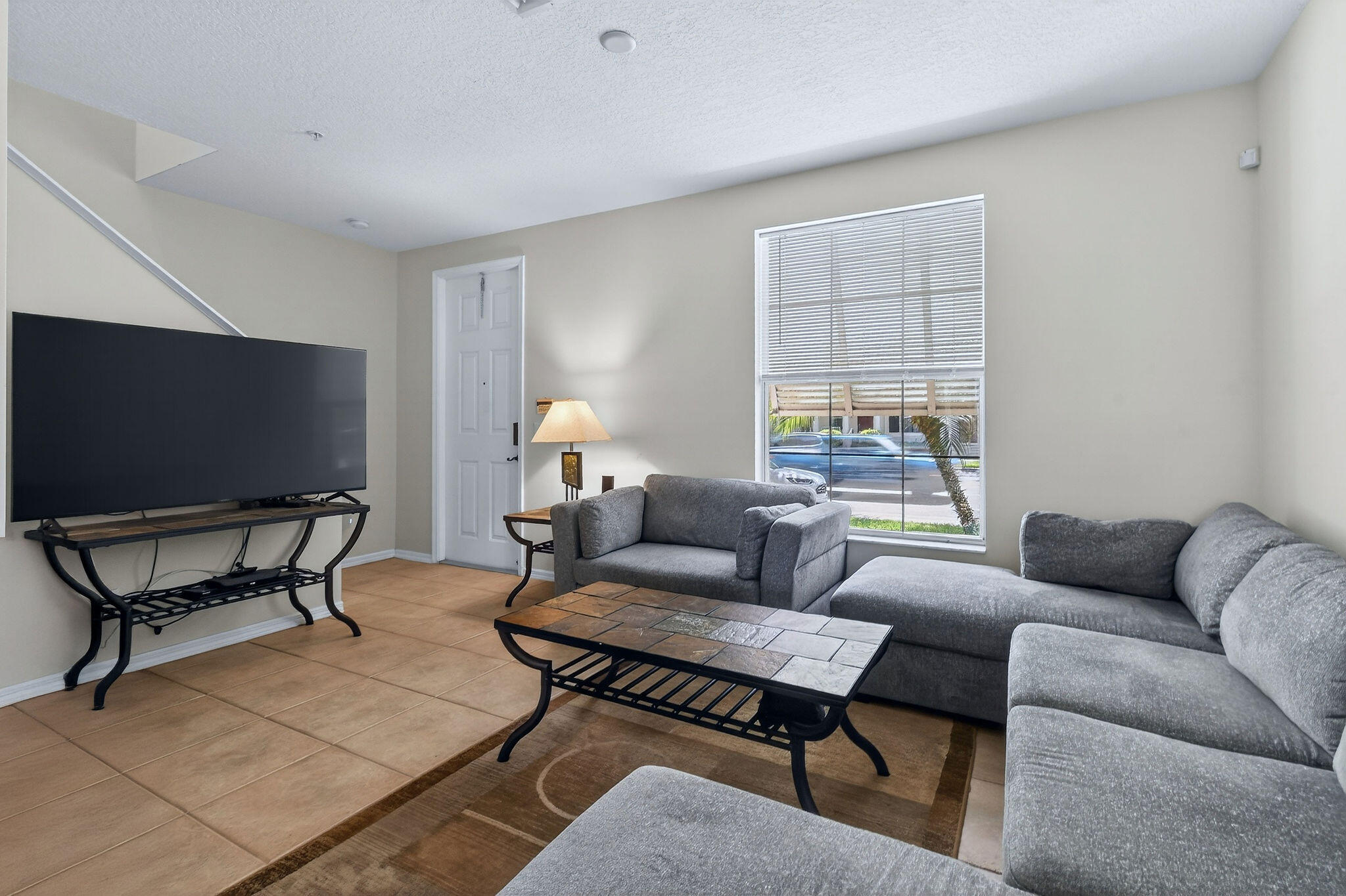 ABACOA TOWN CENTER 3 - Residential Lease