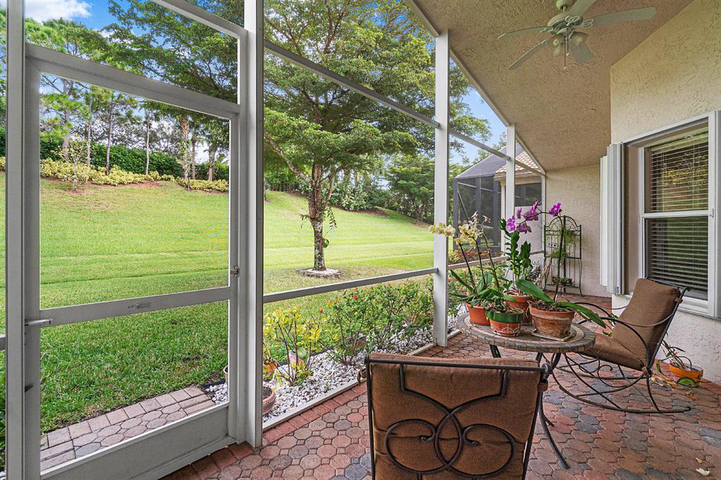 VALENCIA SHORES 4 - Residential