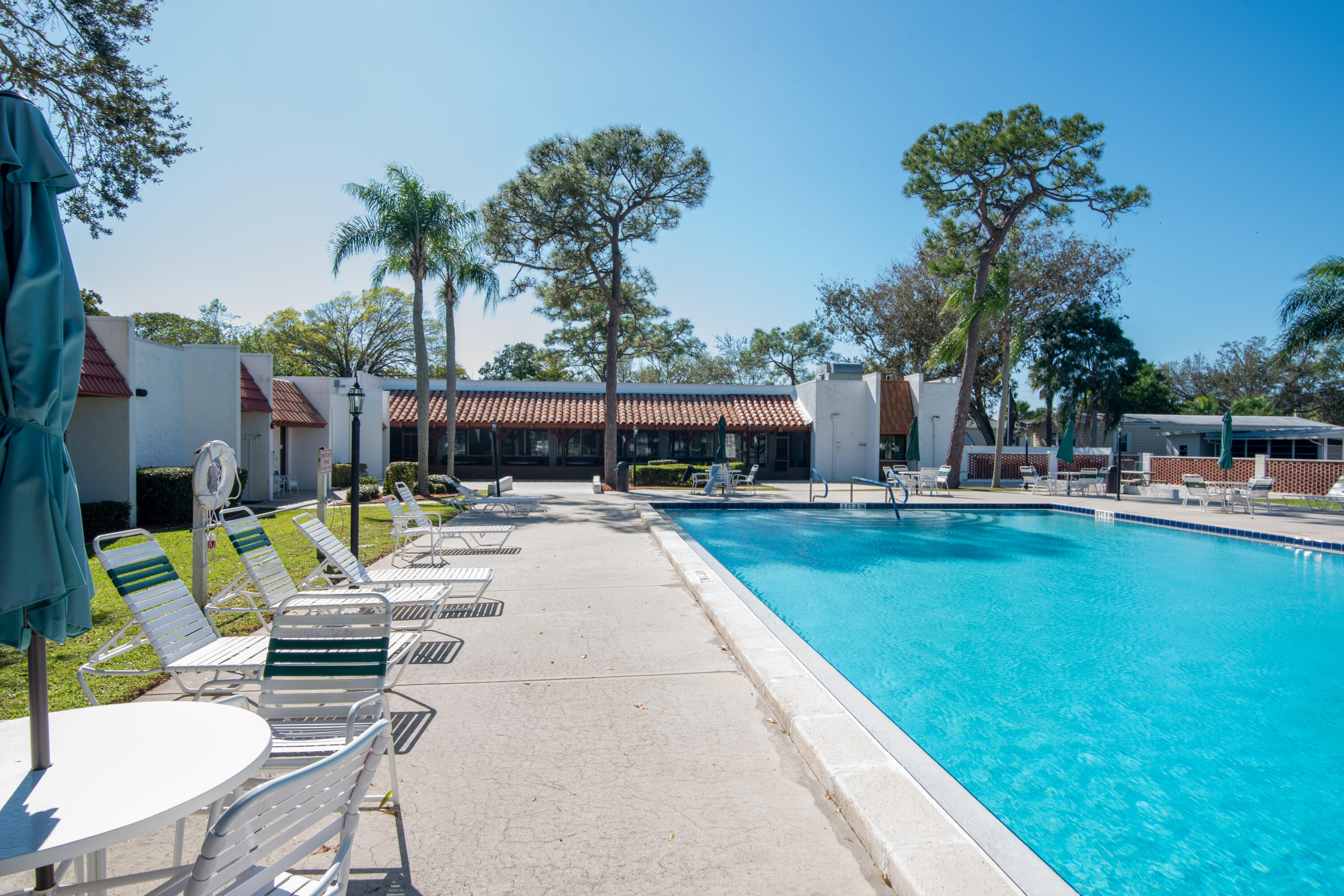 Spanish Lakes - Residential