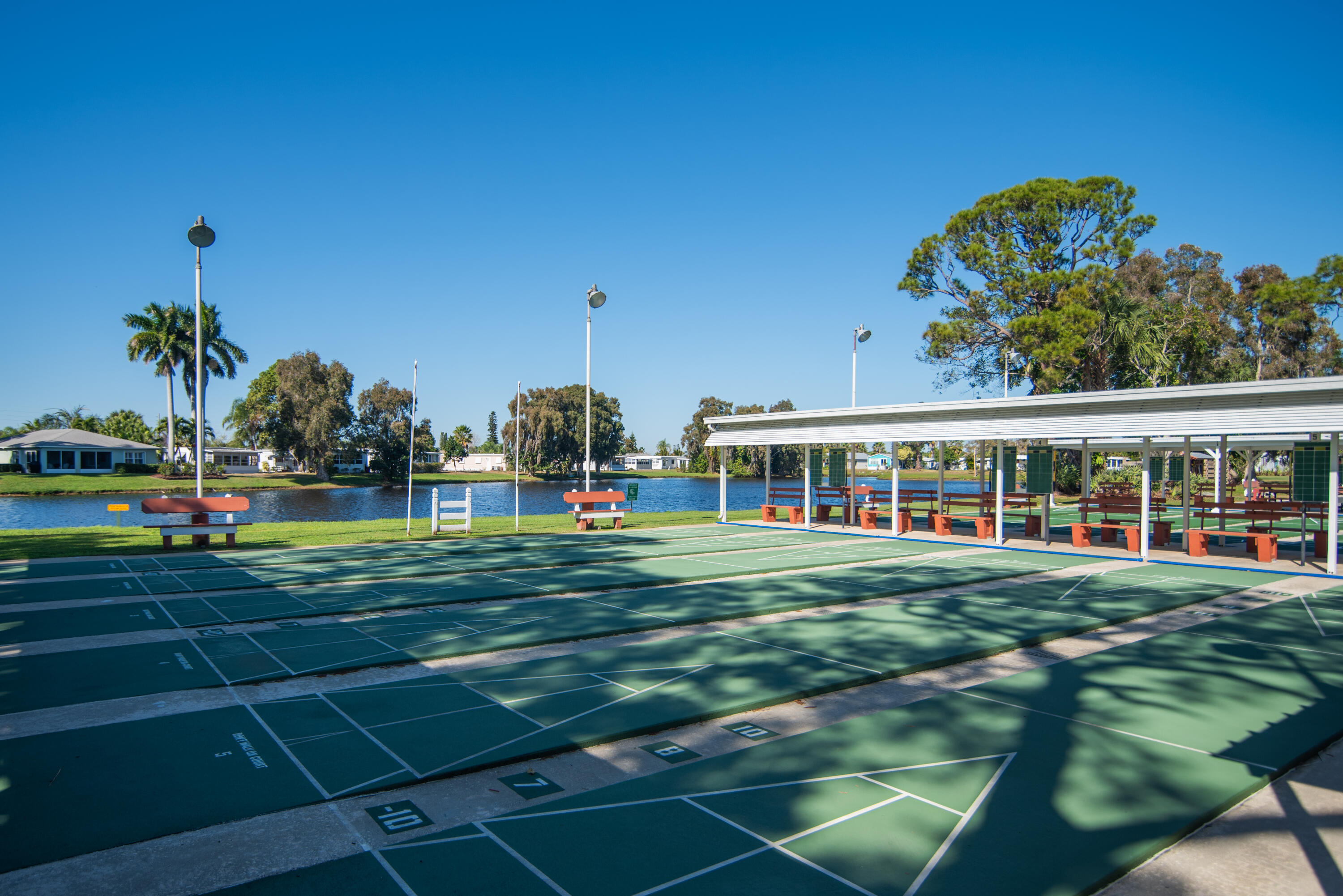 Spanish Lakes - Residential