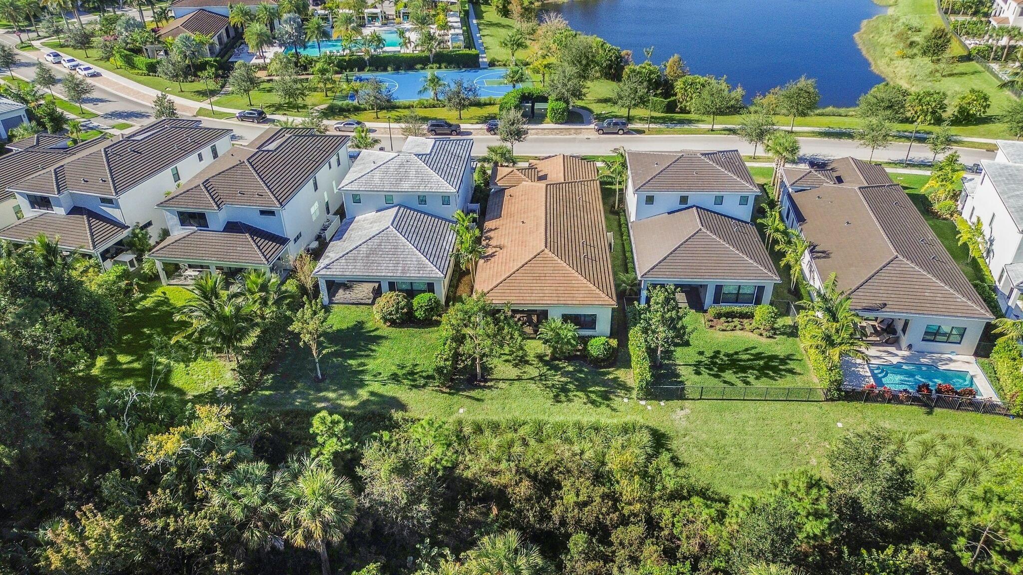 13058 Artisan Circle