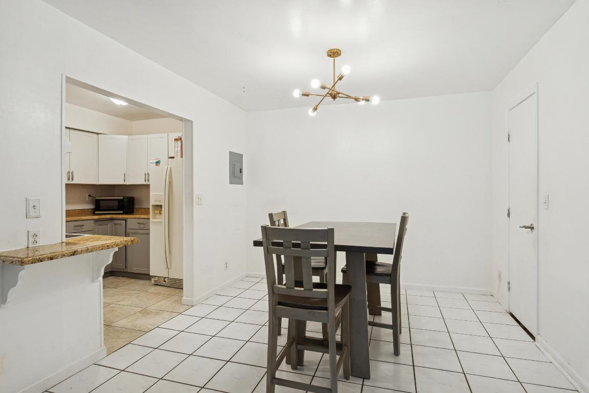 9930 Pineapple Tree Drive 112