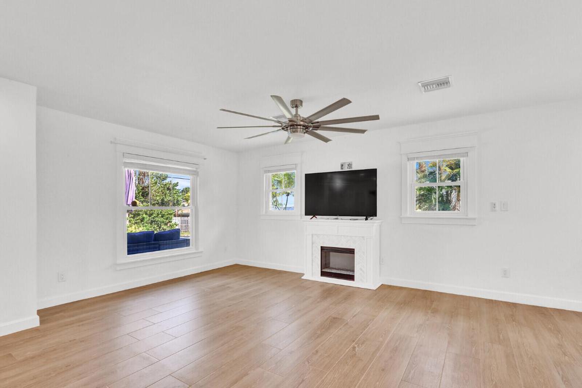 METES AND BOUNDS - Residential