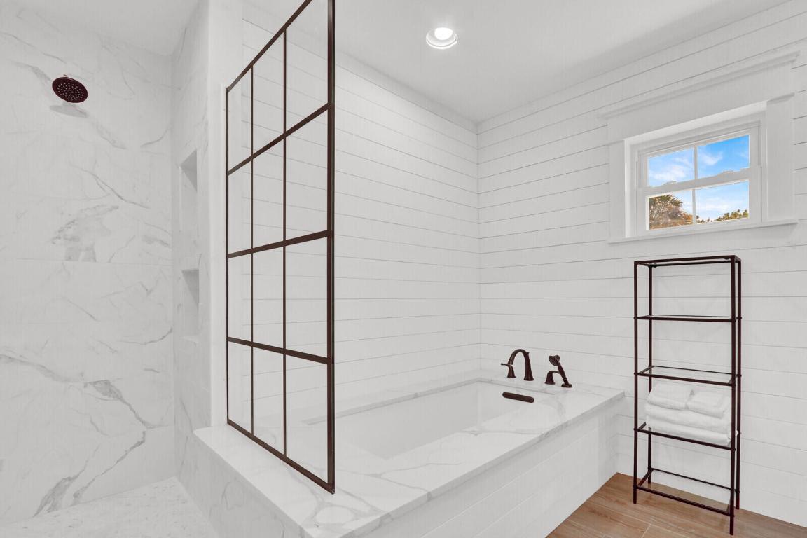 METES AND BOUNDS - Residential