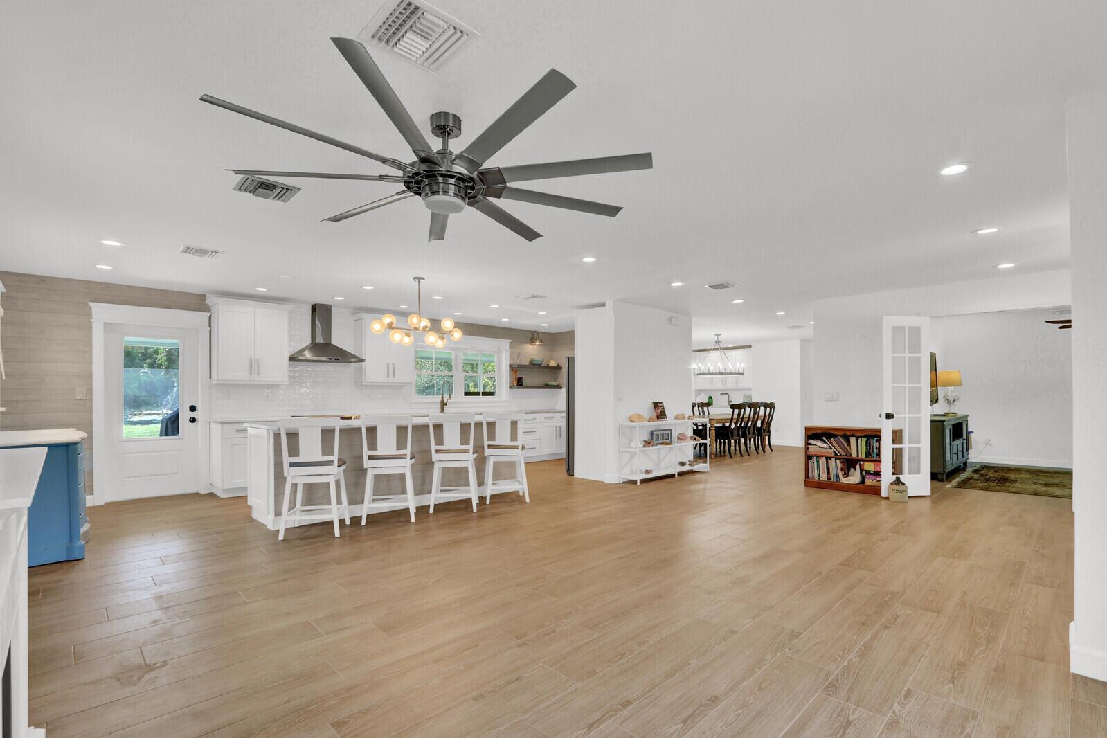 METES AND BOUNDS - Residential