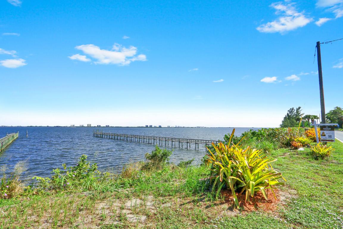 METES AND BOUNDS - Residential