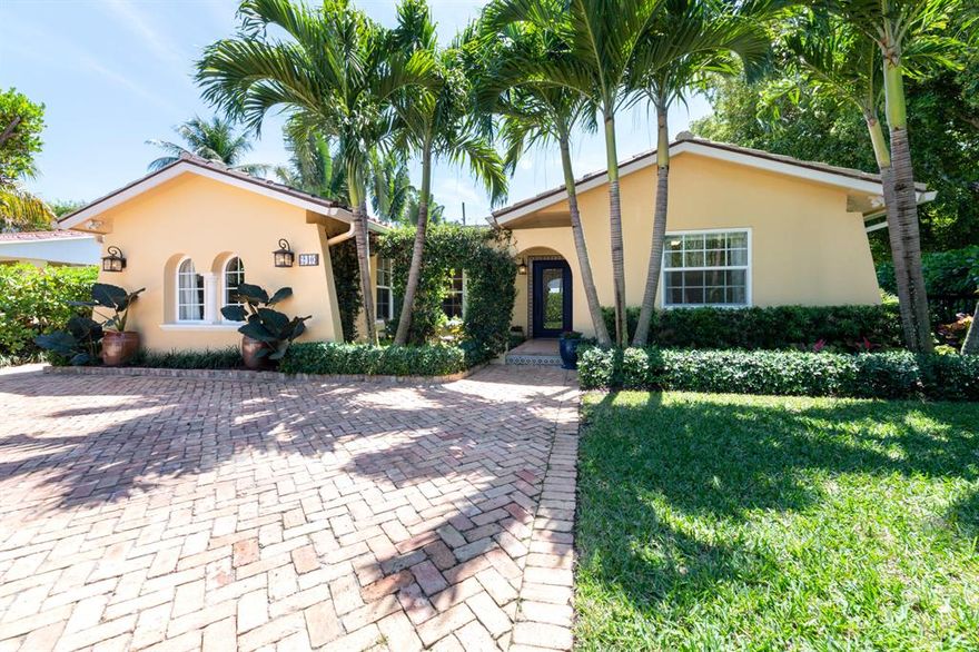 Lovely, spacious home with quality renovations throughout in 2006 and over the years since 2014. A jewel on the intracoastal block in most sought-after historic El Cid. A large covered patio with travertine floor extending to the surrounding pool area, a professionally electrified landscaped garden for day and evening relaxation or entertainment. Fourth bedroom could be office/den and all this adds to the flexible life-style desired by today's buyer.