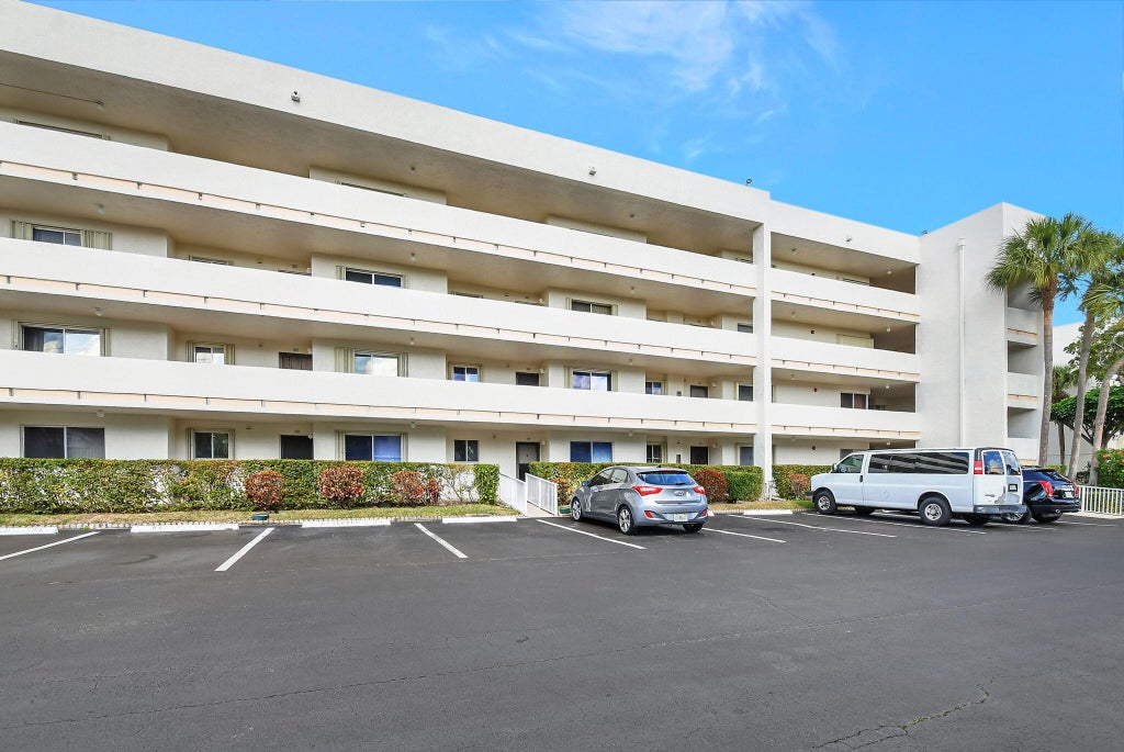 Photo of 3186 Via Poinciana Drive #304, Lake Worth, FL 33467 (MLS # R11105293)