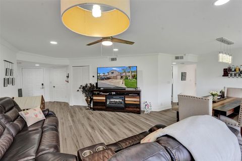 1672 Cypress Pointe Dr 1A Coral Springs FL 33071