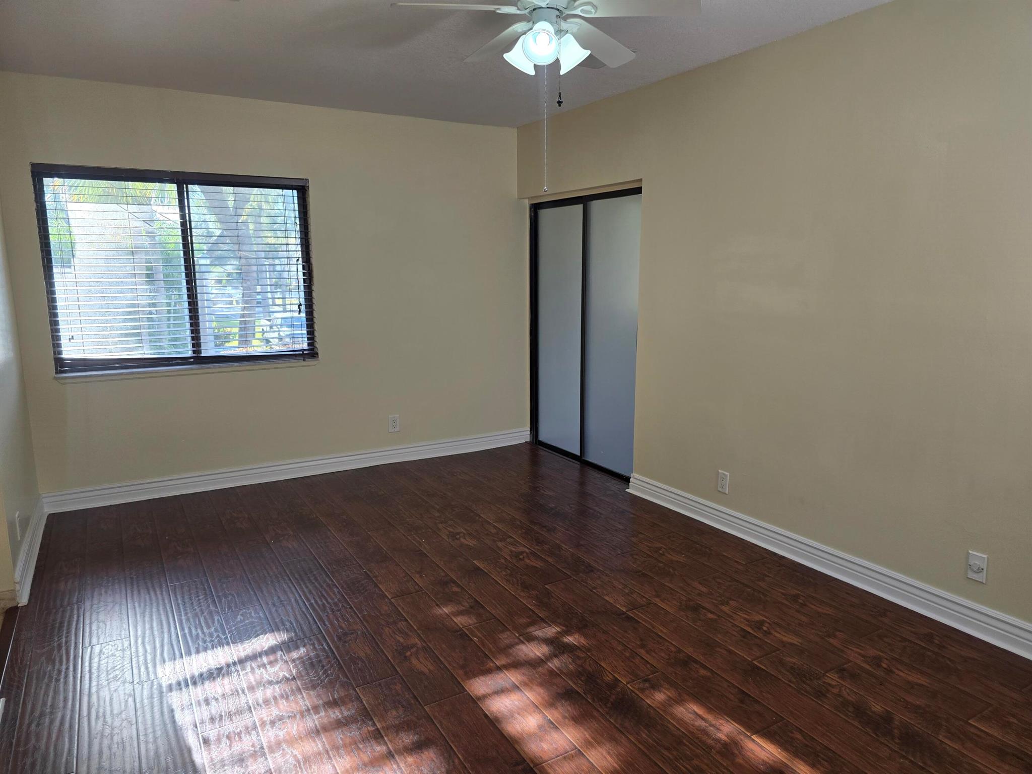 WESTHAMPTON CLUB CONDO - Residential Lease