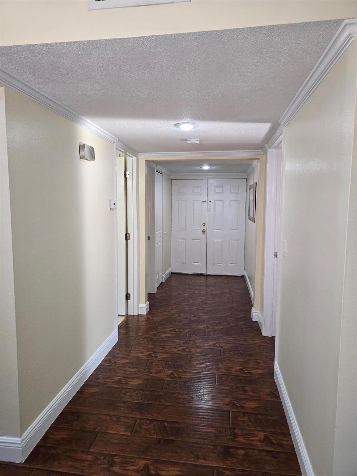 WESTHAMPTON CLUB CONDO - Residential Lease