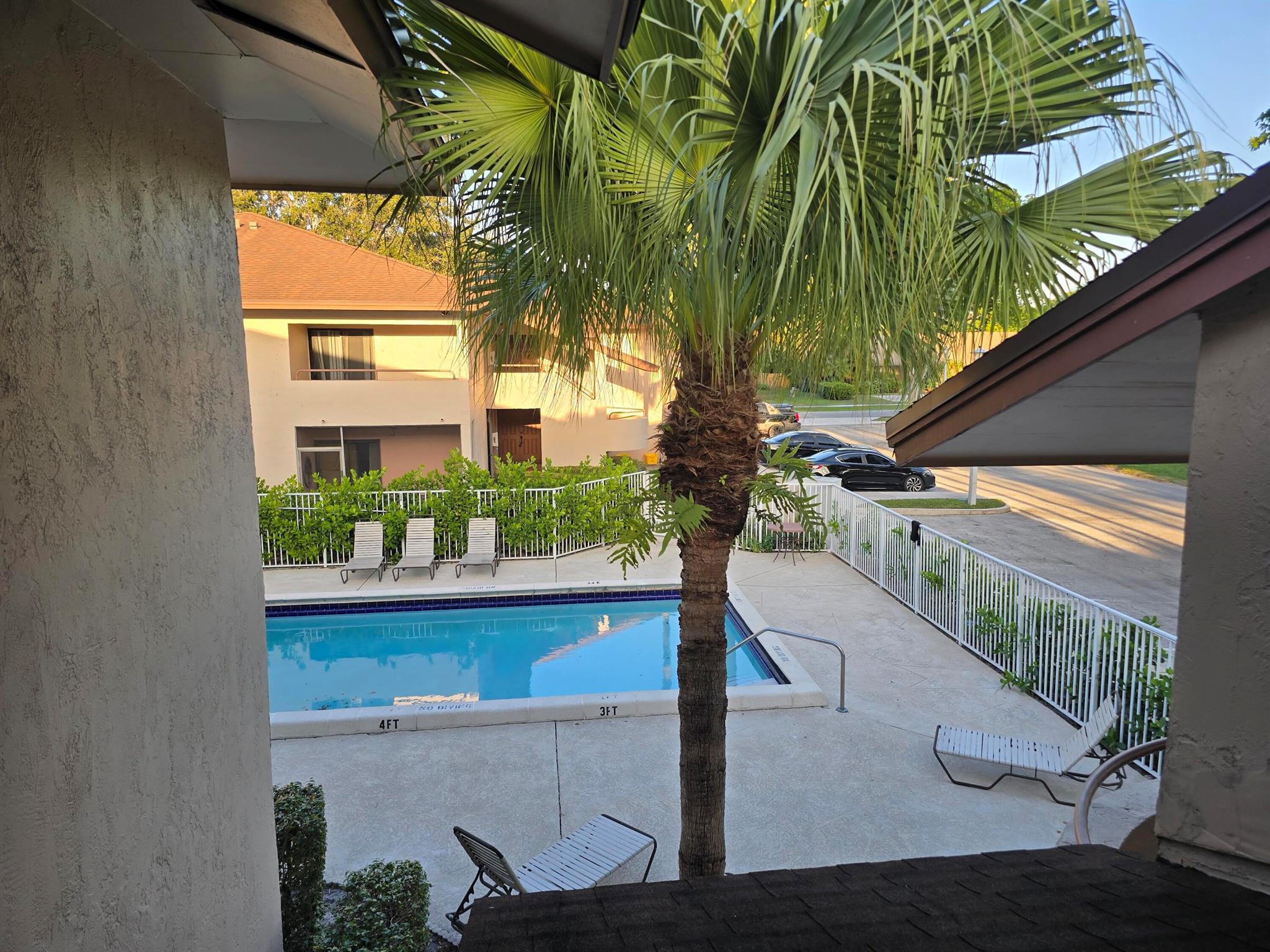 WESTHAMPTON CLUB CONDO - Residential Lease