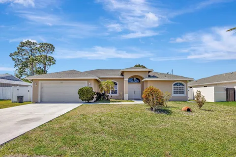 1426 SE Navajo Lane, Port St Lucie, FL 34983 - MLS#: R11072888