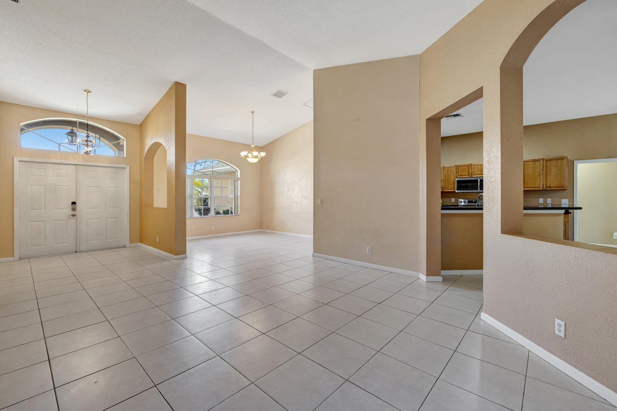 1426 SE Navajo Lane