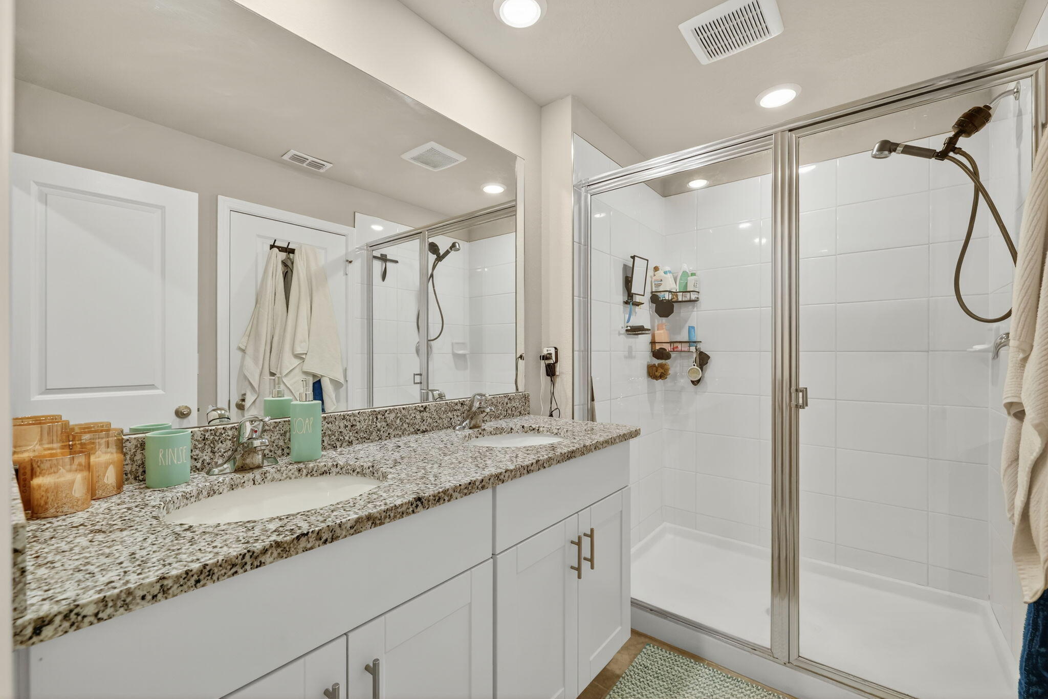 WILLOUGHBY TOWNHOMES PUD - Residential