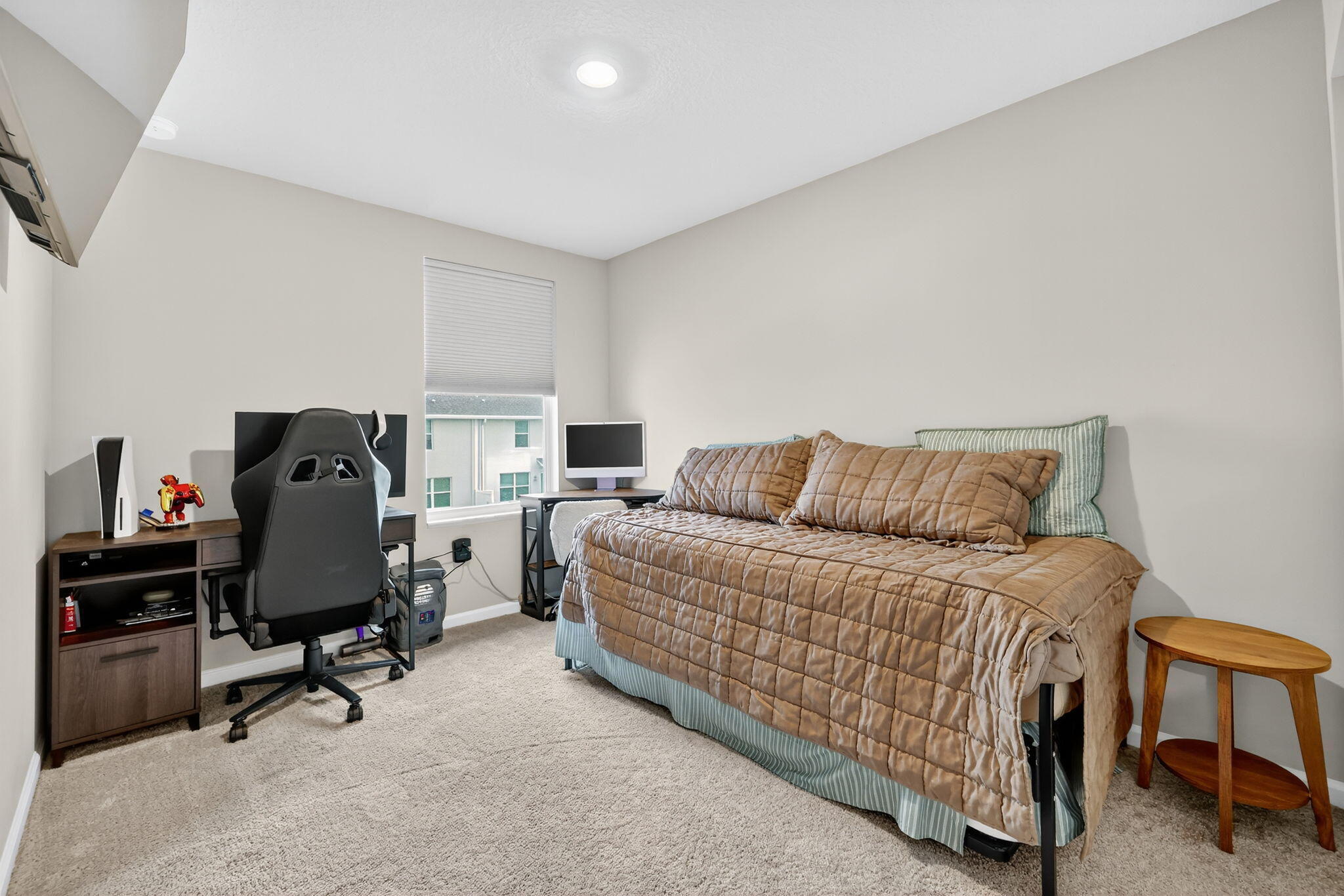 WILLOUGHBY TOWNHOMES PUD - Residential