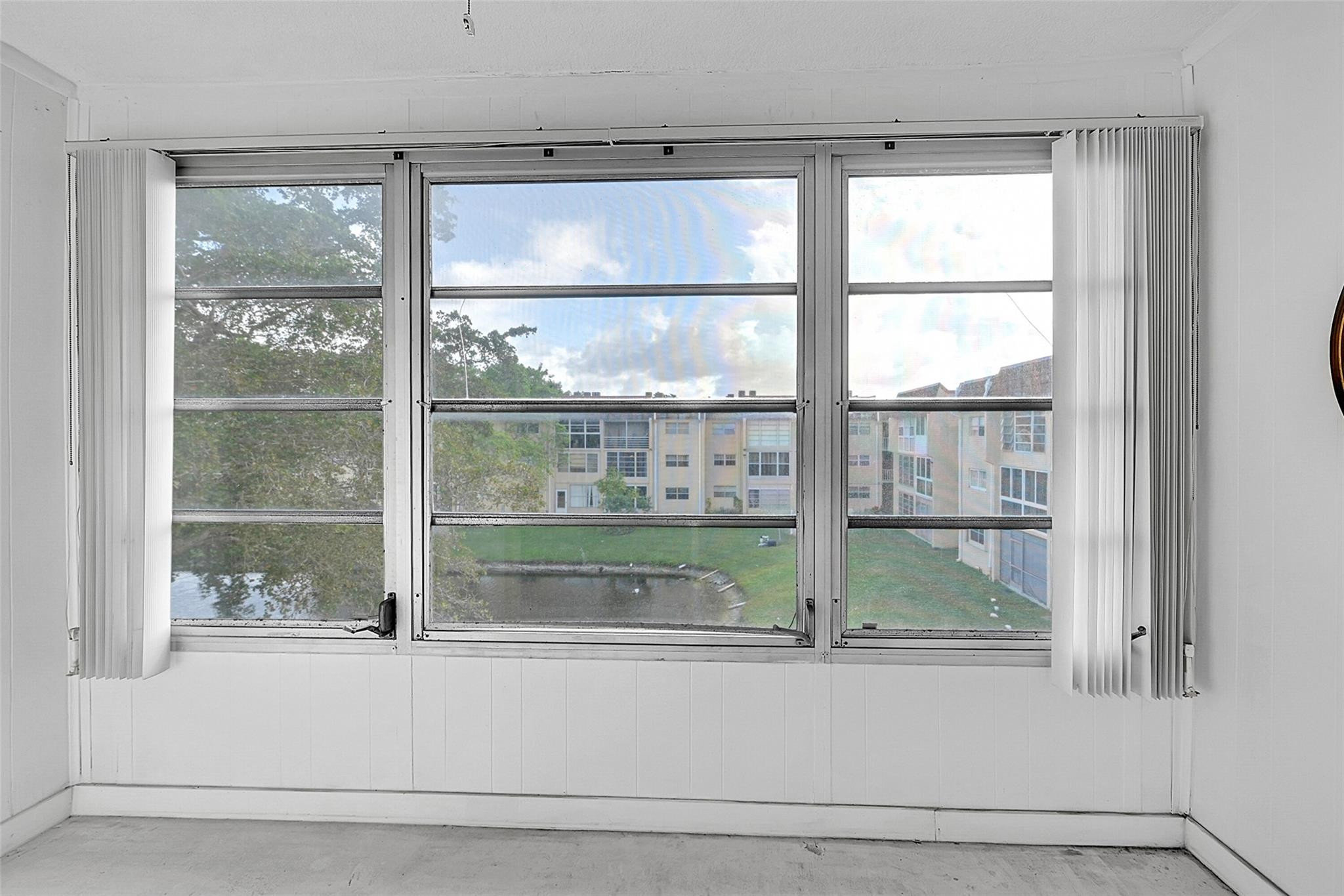 Sunrise Lakes Phase III - Residential