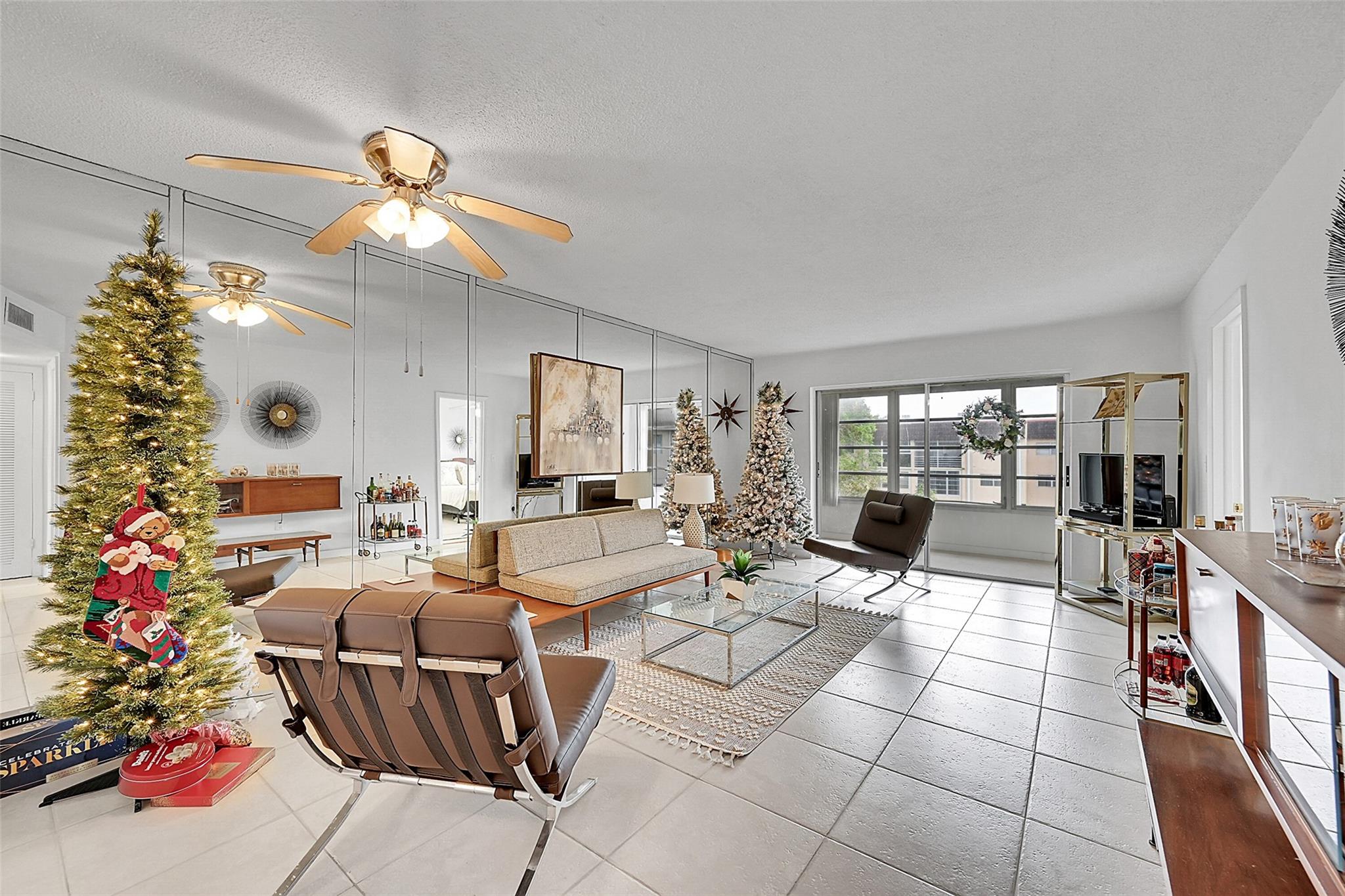 Sunrise Lakes Phase III - Residential