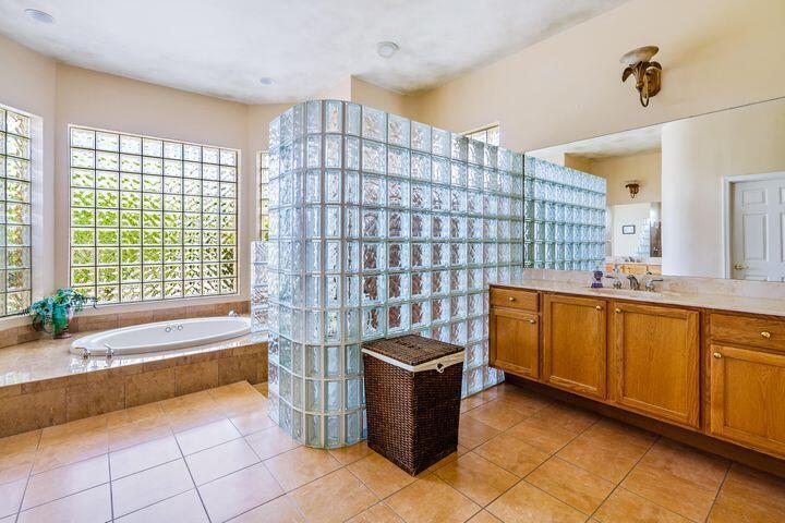 CARLETON - Residential Lease