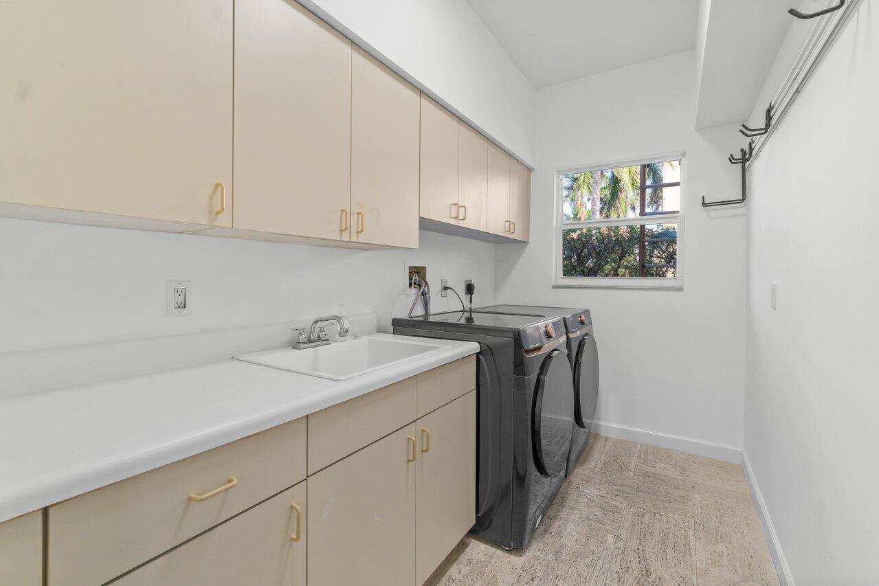 TROPIC ISLE 4TH SEC - Residential