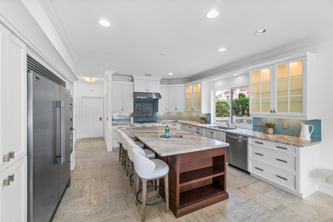 TROPIC ISLE 4TH SEC - Residential