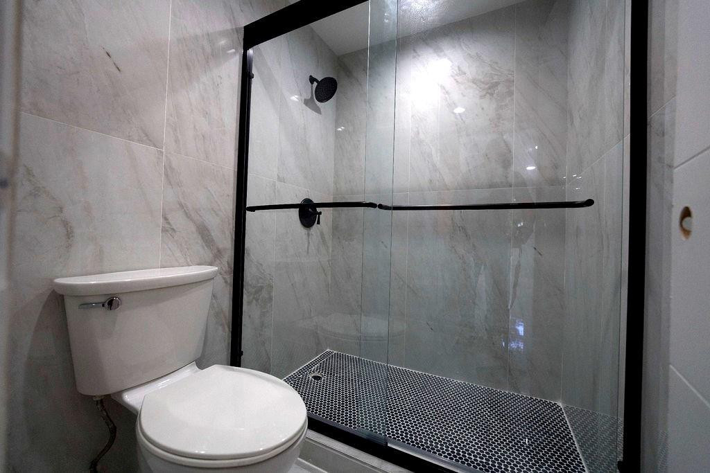 CORAL GATE EAST CONDO - Residential Lease