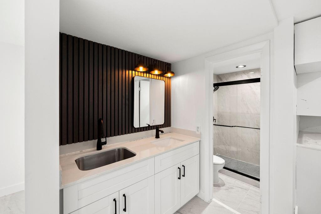 CORAL GATE EAST CONDO - Residential Lease