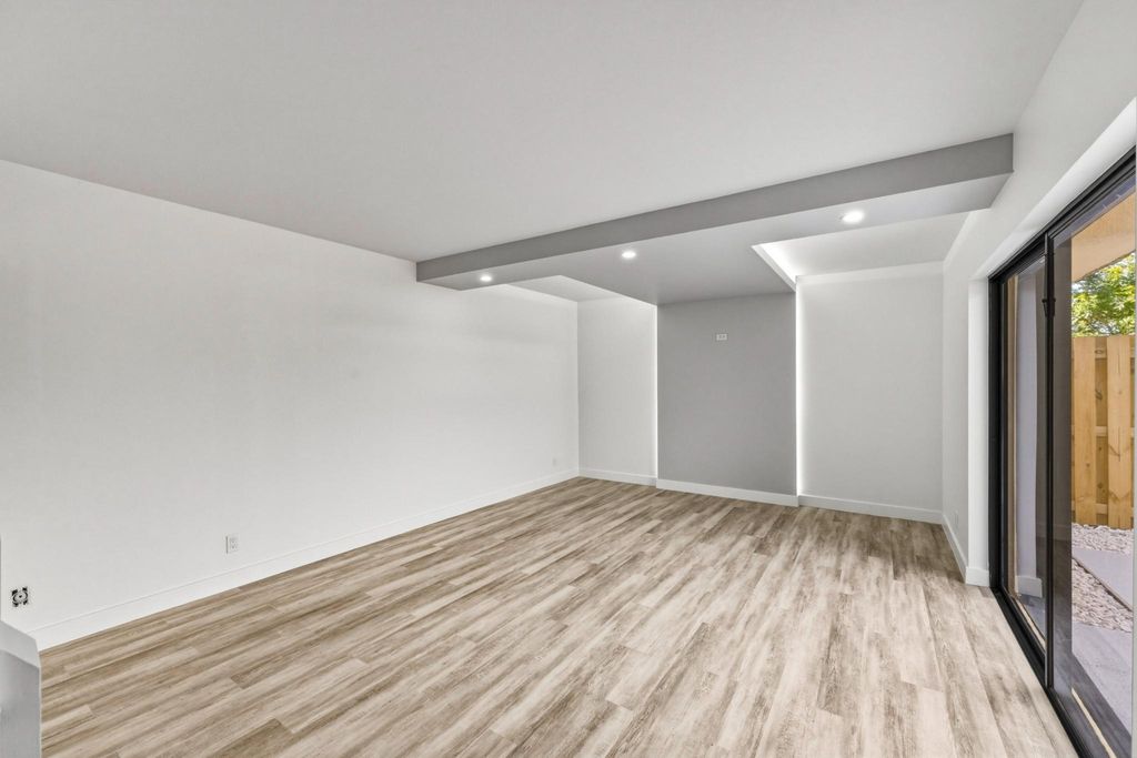 Photo of 107 Lake Arbor Drive, Palm Springs, FL 33461 (MLS # B26016393)