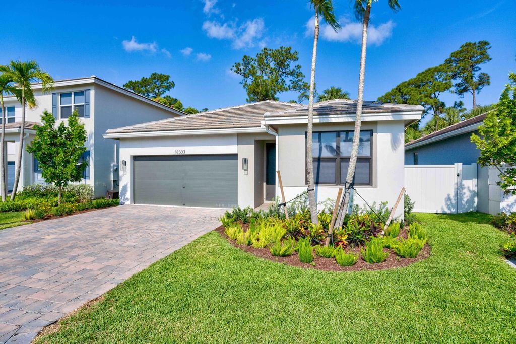 Photo of 18503 Claybrook Street, Jupiter, FL 33458 (MLS # R11015735)