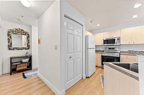 Featured picture for the property R11163753