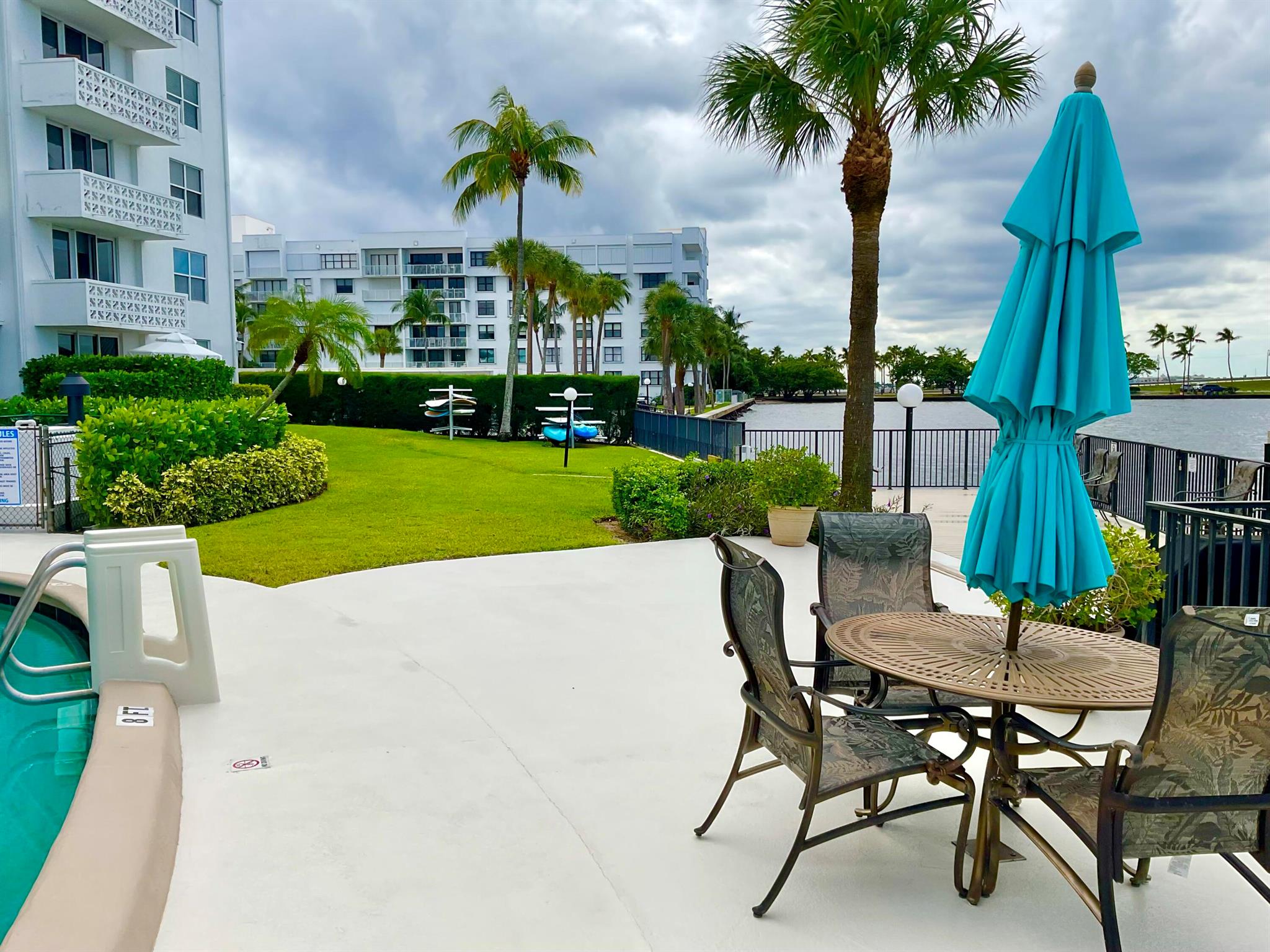 Royal Saxon - Residential